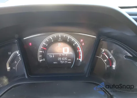 2018 Honda Civic Sport z USA, uszkodzony, nr VIN SHHFK7H45JU419497